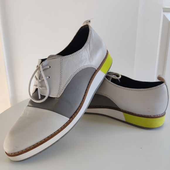 ALDO Kerrobert Grey Leather & Neoprene Flat Shoes - Picture 3 of 5